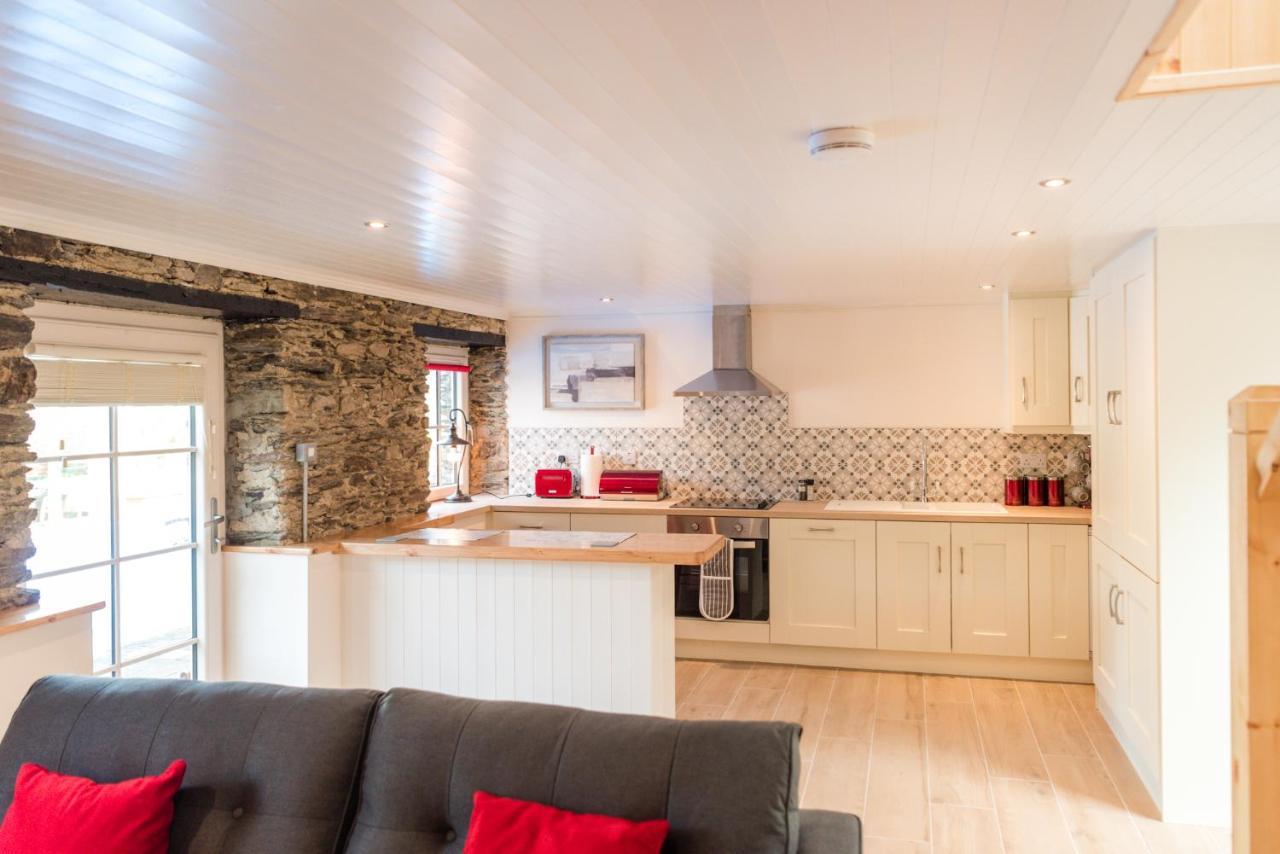 Ardnavaha House - Poolside Cottages Clonakilty Εξωτερικό φωτογραφία