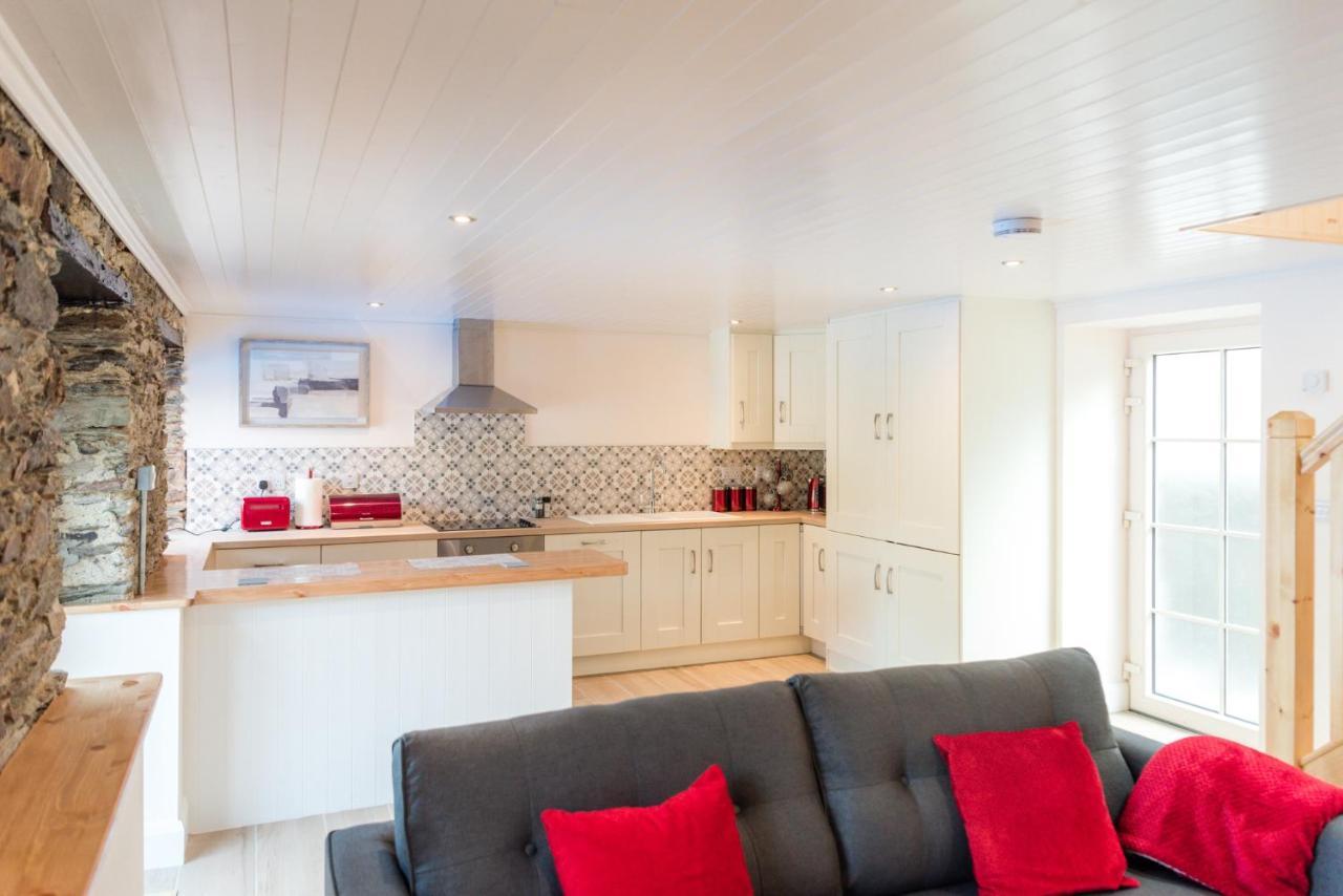 Ardnavaha House - Poolside Cottages Clonakilty Εξωτερικό φωτογραφία