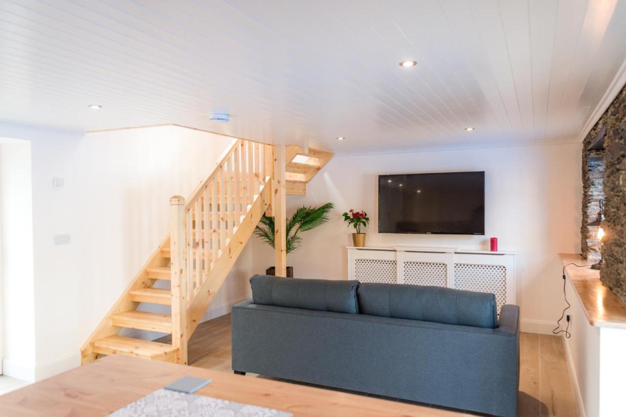 Ardnavaha House - Poolside Cottages Clonakilty Εξωτερικό φωτογραφία