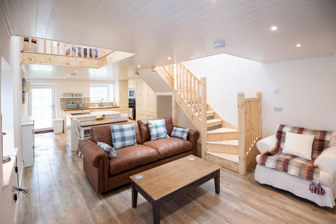 Ardnavaha House - Poolside Cottages Clonakilty Εξωτερικό φωτογραφία