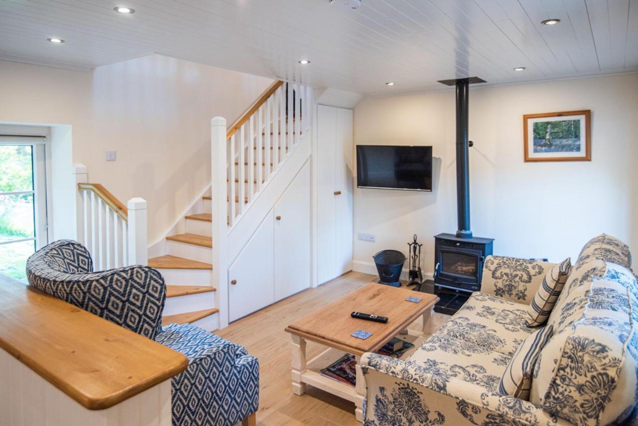 Ardnavaha House - Poolside Cottages Clonakilty Εξωτερικό φωτογραφία