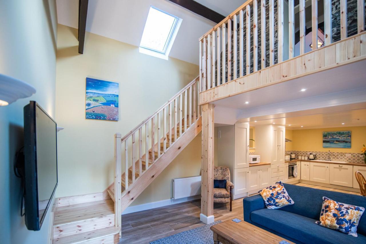 Ardnavaha House - Poolside Cottages Clonakilty Εξωτερικό φωτογραφία